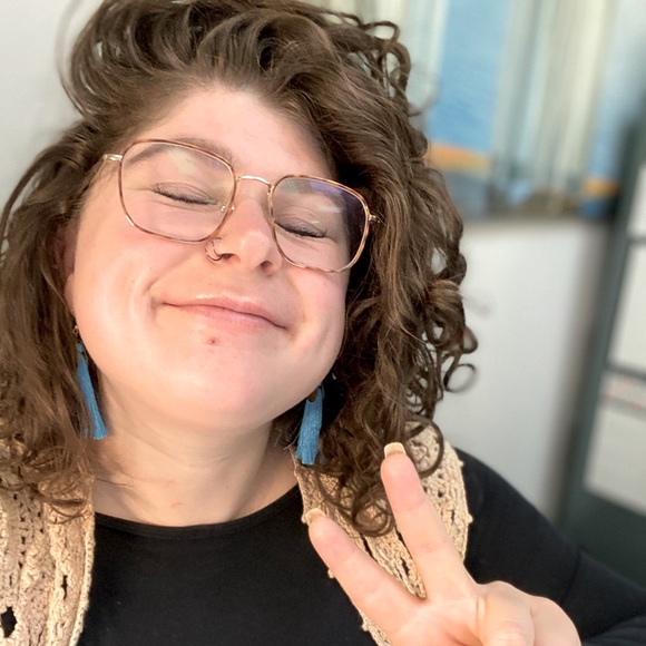 Carefully curated pieces - Picture 1 of 3